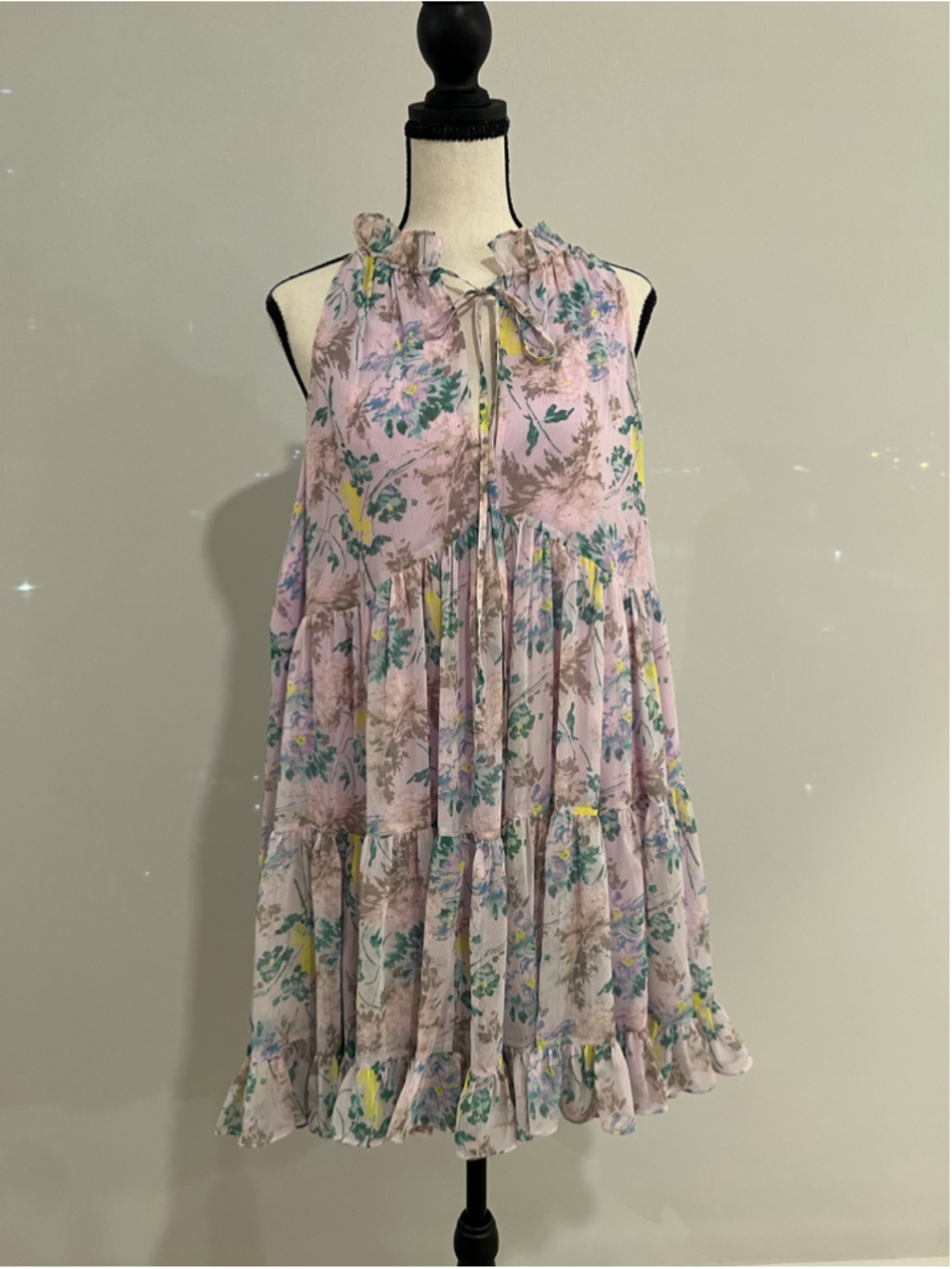 Cinq à Sept Lilac Floral Halter Ruffle Mini Dress 12 L Tiered Sleeveless